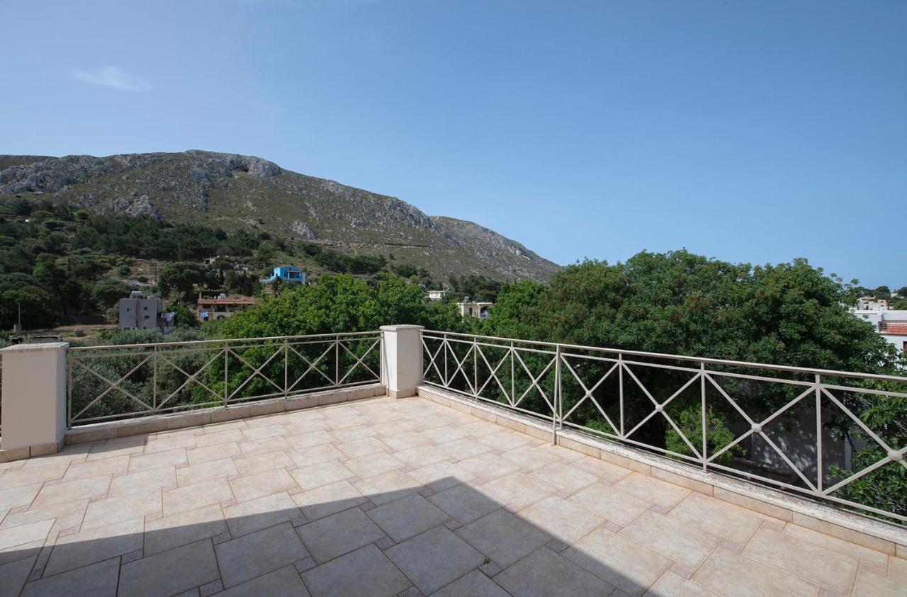 Anthemis Luxury Villa Panormos  Екстериор снимка